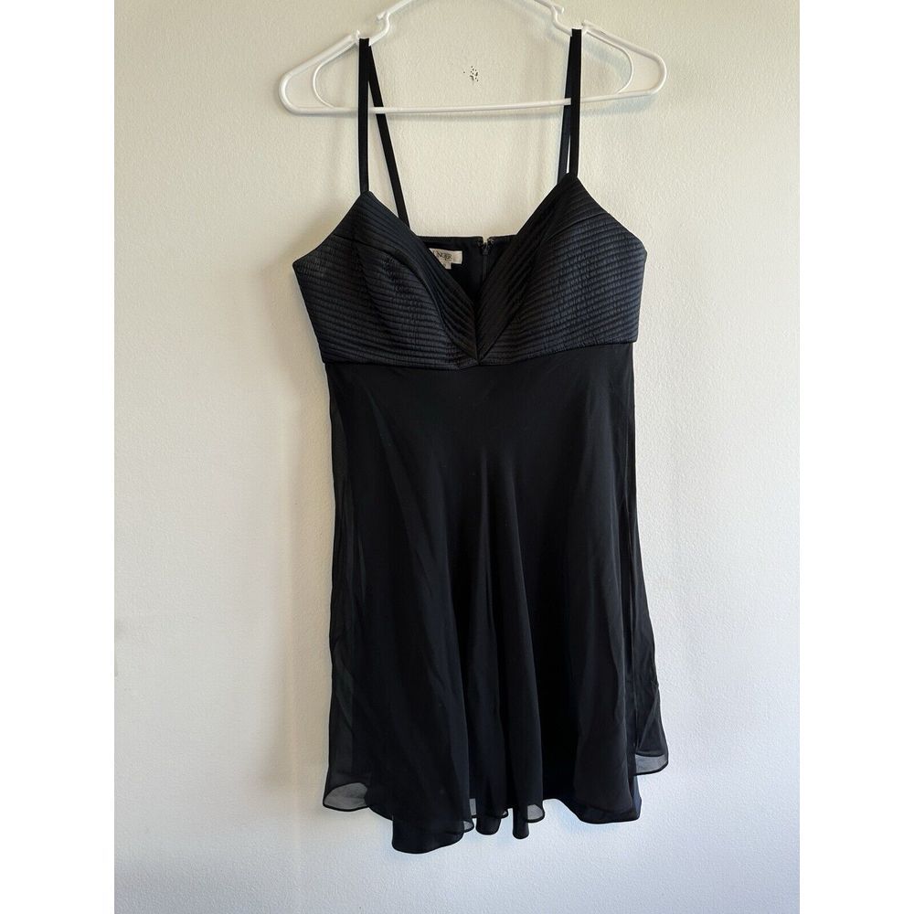 Women's Kay Unger Evening New York Black Dress V-neck Sleeveless Silk 8 Mesh